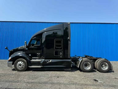 2022 Kenworth T680 2