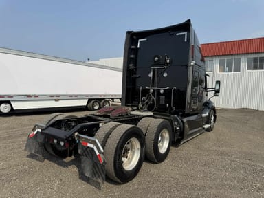 2022 Kenworth T680 5