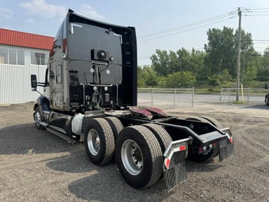 2022 Kenworth T680 2