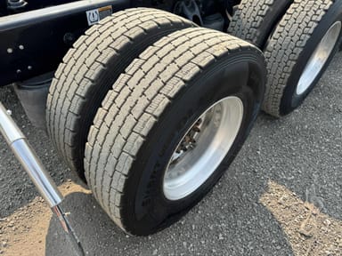 2022 Kenworth T680 10