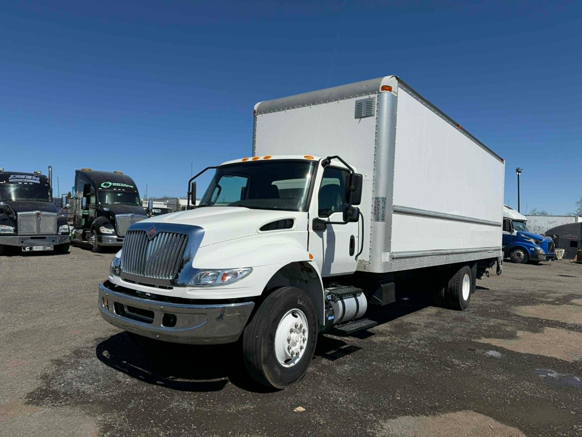2020 International DuraStar MV 1 de 11