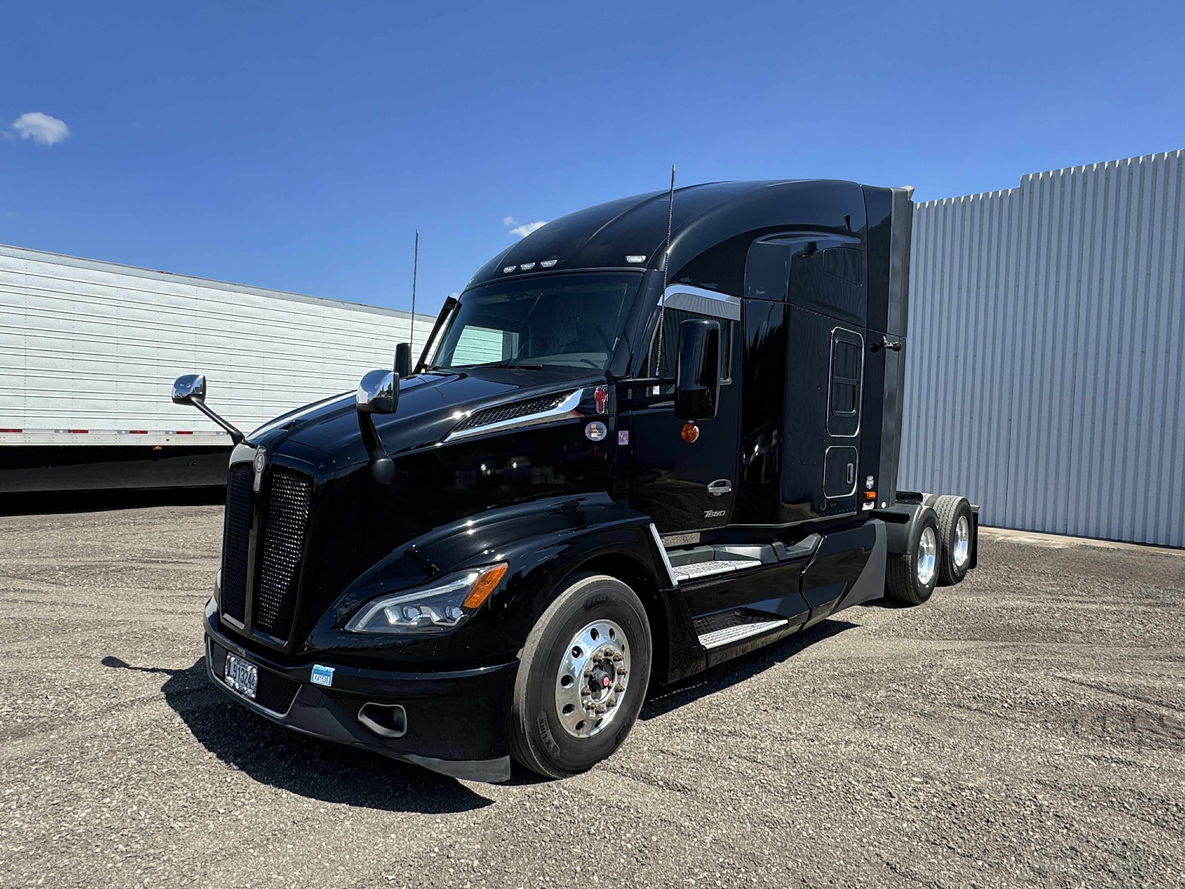 2022 Kenworth T680 1 sur 10